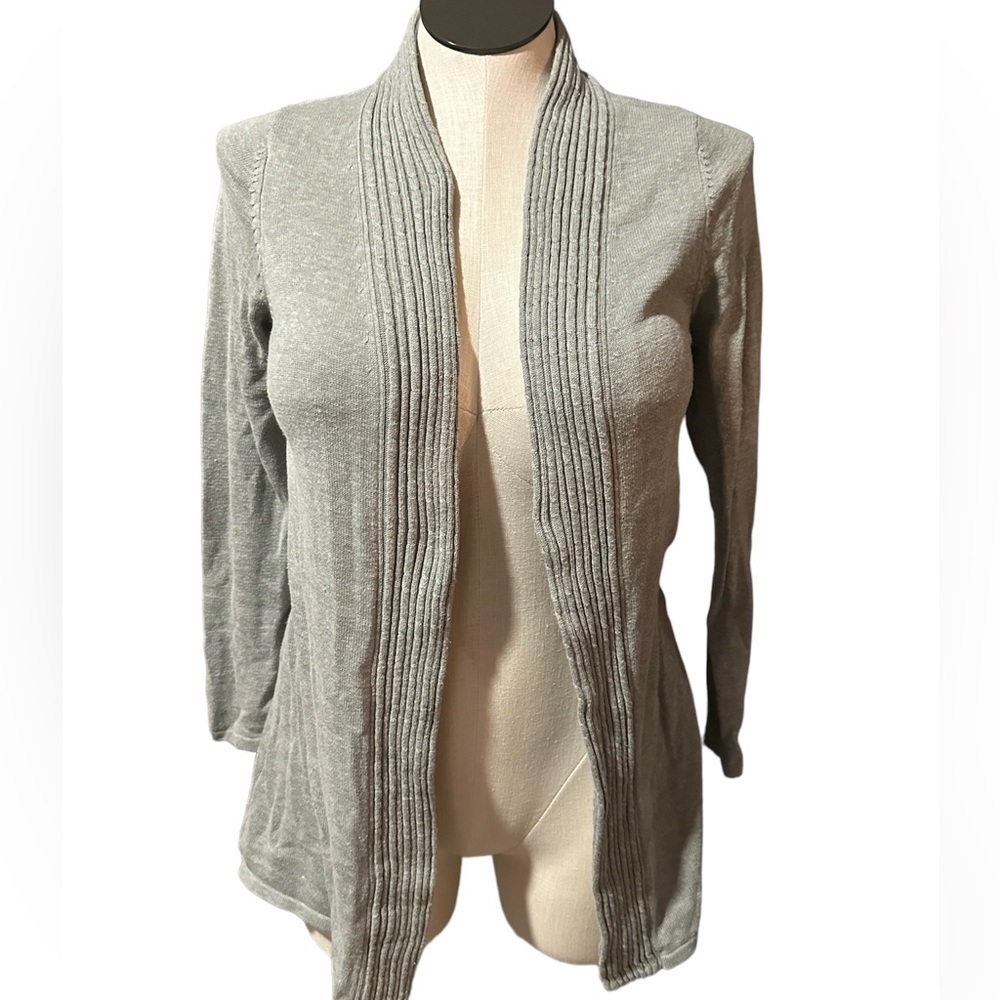 Liz clairborne knit sweater women’s size medium grey